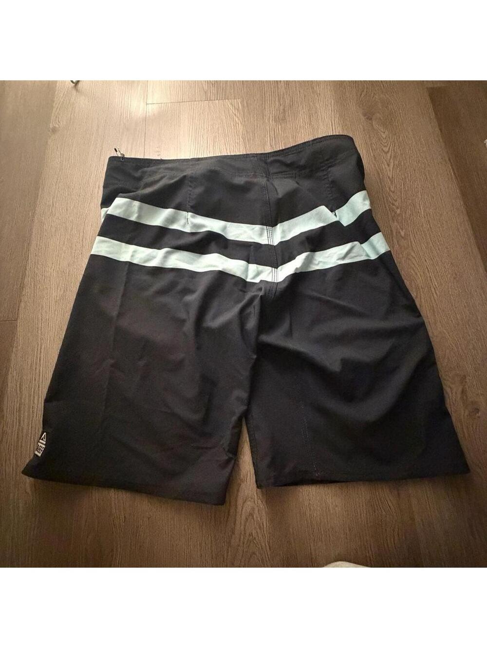 Reef Men's Life's Short Go Surfing Black Boardshorts